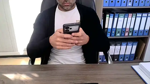 Evasionee online show from October 29, 2025, 7:21 am