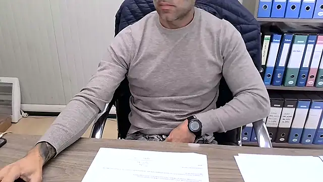 Evasionee online show from November 20, 2025, 9:09 am