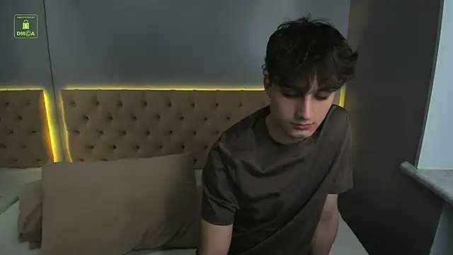 Richard steele hot online show from February 10, 2026, 3:27 pm