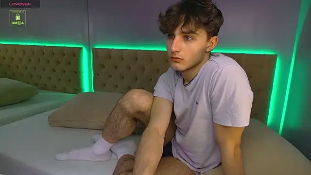 Richard steele hot online show from February 16, 2026, 10:44 am