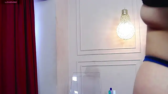 kittykelly online show from December 20, 2025, 10:55 am