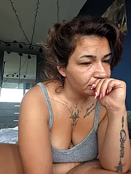Hausverbot3 online show from June 5, 2026, 6:52 am