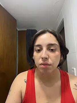 gigi333regi online show from December 4, 2025, 1:48 am