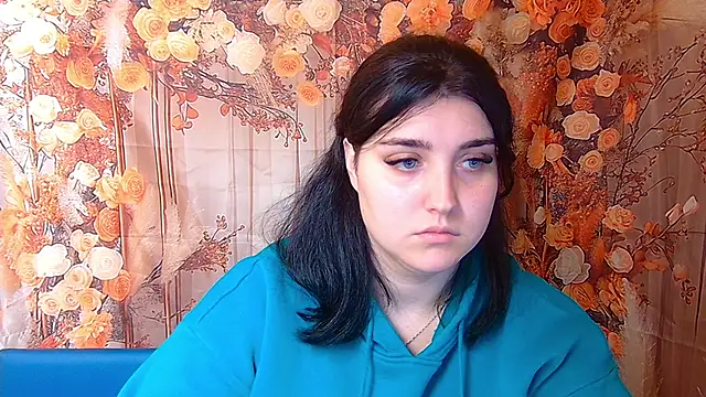 ScarletCargo online show from November 9, 2025, 5:44 pm