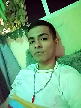 Snapshot of El-jhon chatting on November 3, 2025, 4:03 am El-jhon online show from November 3, 2025, 4:03 am