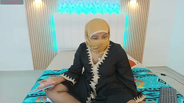 Lina arabiann online show from November 30, 2025, 11:20 pm