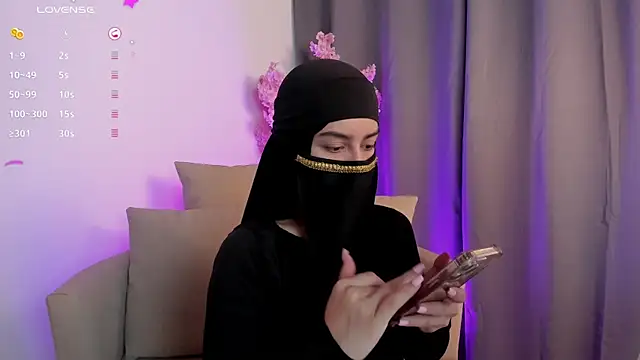 shaima   online show from April 8, 2026, 8:20 pm