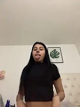 BIJOU SECRET online show from December 23, 2025, 4:43 am