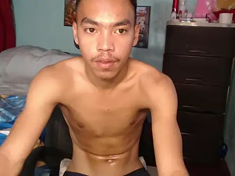 slimraz02 online show from March 10, 2026, 3:00 am