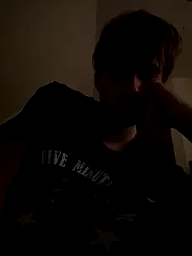 Snapshot of PetrTucnak chatting on November 9, 2025, 7:56 pm PetrTucnak online show from November 9, 2025, 7:56 pm