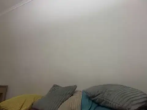 Snapshot of BrunoTwinkXXL chatting on October 25, 2025, 2:41 am BrunoTwinkXXL online show from October 25, 2025, 2:41 am