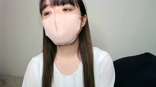 yua chan00 online show from November 3, 2025, 11:22 am