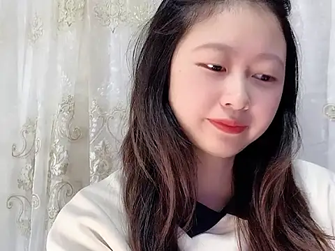 nuannuan35593 online show from November 5, 2025, 11:21 am