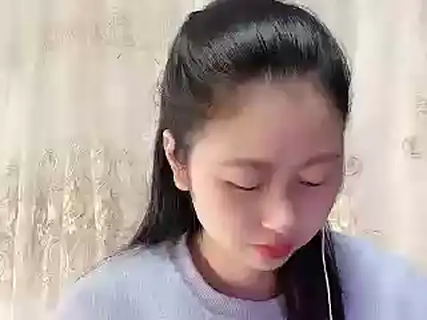 nuannuan35593 online show from November 9, 2025, 12:14 pm