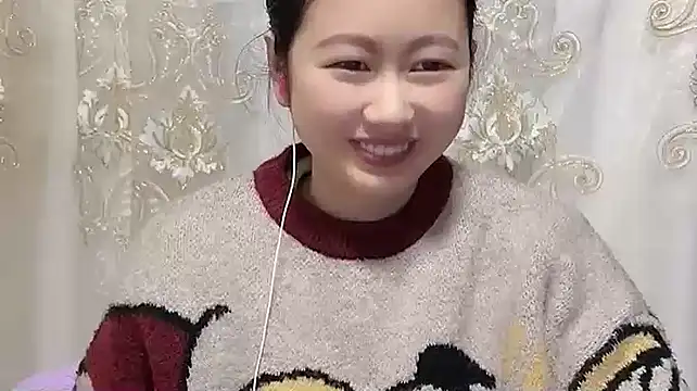 nuannuan35593 online show from January 11, 2026, 1:05 pm