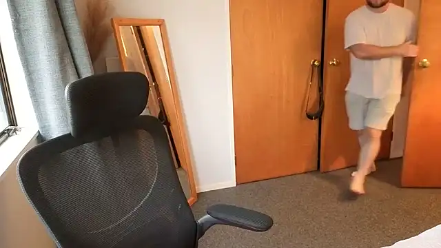 john clarisa online show from April 6, 2026, 5:30 am