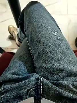 Snapshot of Arabe-man chatting on November 20, 2025, 3:12 pm Arabe-man online show from November 20, 2025, 3:12 pm