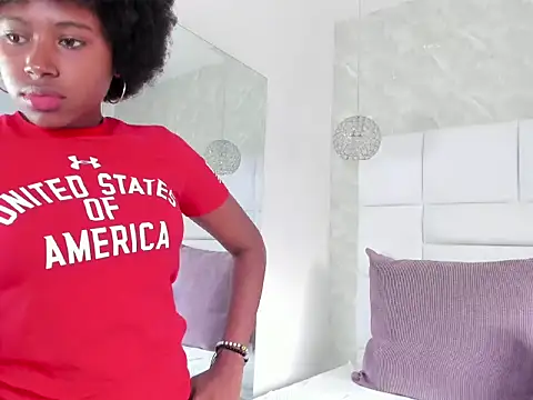 violeta ruizz online show from November 13, 2025, 5:12 pm