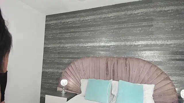 Snapshot of Nayla_Monroee chatting on February 28, 2026, 8:32 pm Nayla Monroee online show from February 28, 2026, 8:32 pm