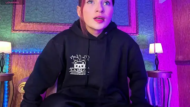 Ale sweety  online show from November 10, 2025, 12:37 pm