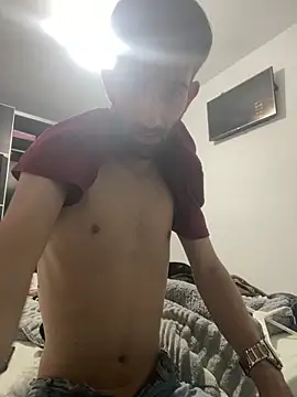 Snapshot of Dondeloquieras4 chatting on February 14, 2026, 12:51 am Dondeloquieras4 online show from February 14, 2026, 12:51 am