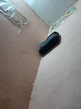 CUTE-GIRL-1 online show from December 23, 2025, 5:38 am