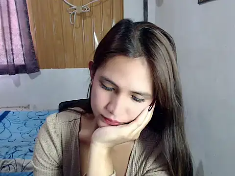 prettysam9 online show from March 29, 2026, 4:56 am