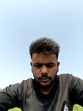 devil boy 0909 online show from April 22, 2026, 4:15 am