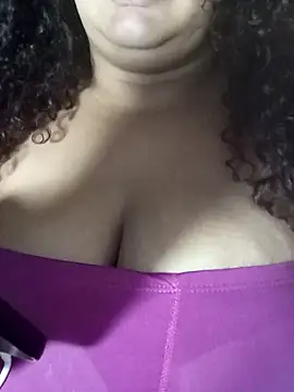 Snapshot of safirahot69 chatting on November 7, 2025, 11:54 am safirahot69 online show from November 7, 2025, 11:54 am