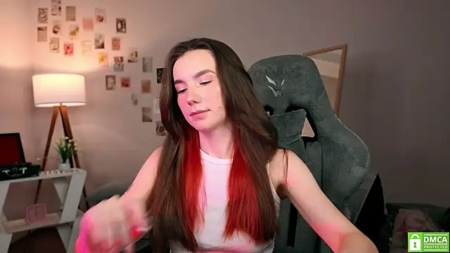 yourfrenchteacher online show from November 5, 2025, 4:34 am