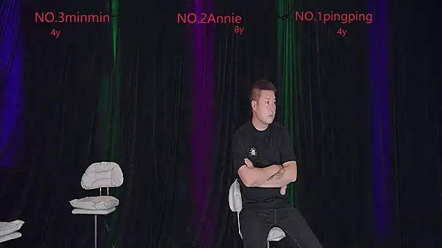 Snapshot of forever_003 chatting on October 29, 2025, 12:07 pm forever 003 online show from October 29, 2025, 12:07 pm