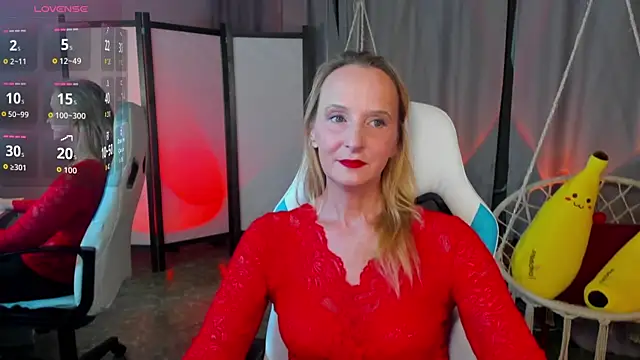 ScarlettPalmer online show from November 28, 2025, 10:18 am