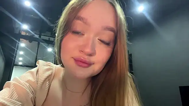 Snapshot of SecretGerl_baby2007 chatting on November 7, 2025, 2:17 pm SecretGerl baby2007 online show from November 7, 2025, 2:17 pm