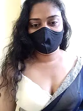 Snapshot of girl999 chatting on November 16, 2025, 4:29 am girl999 online show from November 16, 2025, 4:29 am