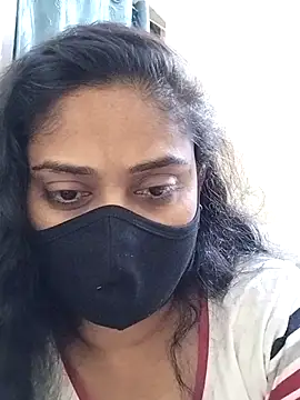 Snapshot of girl999 chatting on November 16, 2025, 6:57 pm girl999 online show from November 16, 2025, 6:57 pm