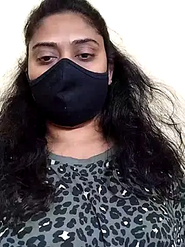 Snapshot of girl999 chatting on December 21, 2025, 9:38 am girl999 online show from December 21, 2025, 9:38 am