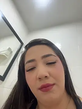 Hannahpradaa  online show from January 9, 2026, 11:13 am