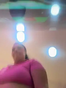 Hannahpradaa  online show from January 11, 2026, 11:15 am