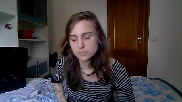 SinnEmily online show from March 8, 2026, 4:00 pm