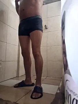 sanz957 online show from November 19, 2025, 4:01 am