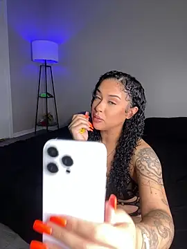 thepornplugz online show from November 7, 2025, 3:39 am