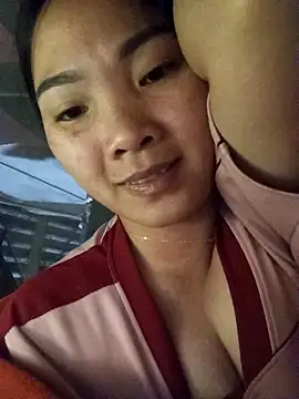 Lovebaby-love online show from November 22, 2025, 1:32 pm