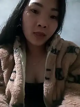 Lovebaby-love online show from February 8, 2026, 1:58 pm