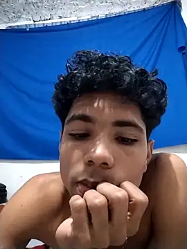 Alex Sweeting online show from April 1, 2026, 9:45 pm