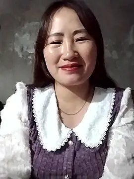 emini-xx online show from January 11, 2026, 1:16 pm