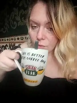 Snapshot of Lana-murr chatting on October 30, 2025, 9:00 am Lana-murr online show from October 30, 2025, 9:00 am