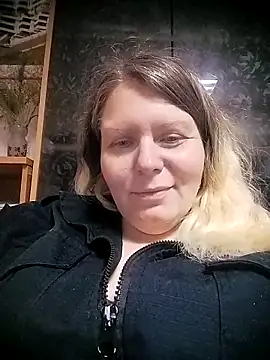 Lana-murr online show from April 7, 2026, 7:09 am