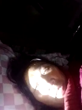 bella-la online show from December 2, 2025, 9:32 pm