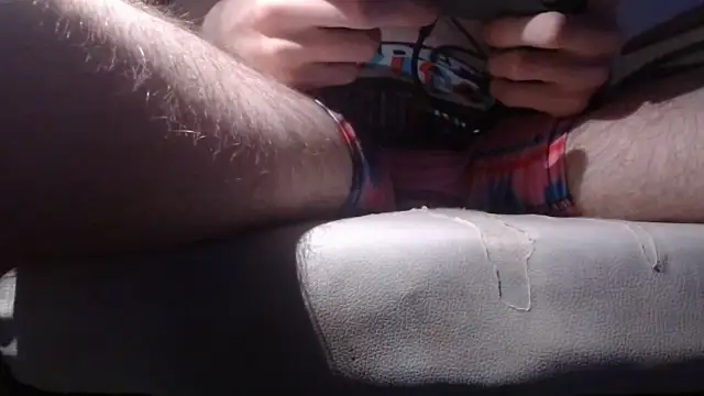 larrymonstercock online show from April 15, 2026, 2:24 pm