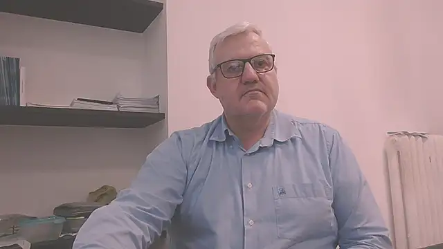 Snapshot of Diegoriv71 chatting on February 17, 2026, 3:08 pm Diegoriv71 online show from February 17, 2026, 3:08 pm